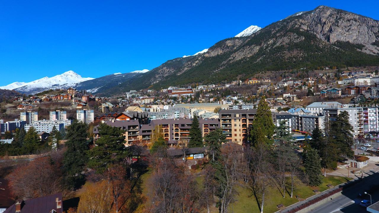 Hotel Mont-Brison Briançon Eksteriør billede