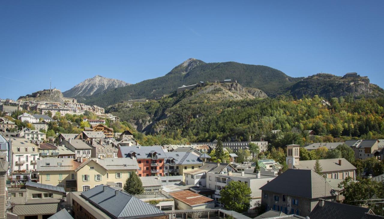 Hotel Mont-Brison Briançon Eksteriør billede